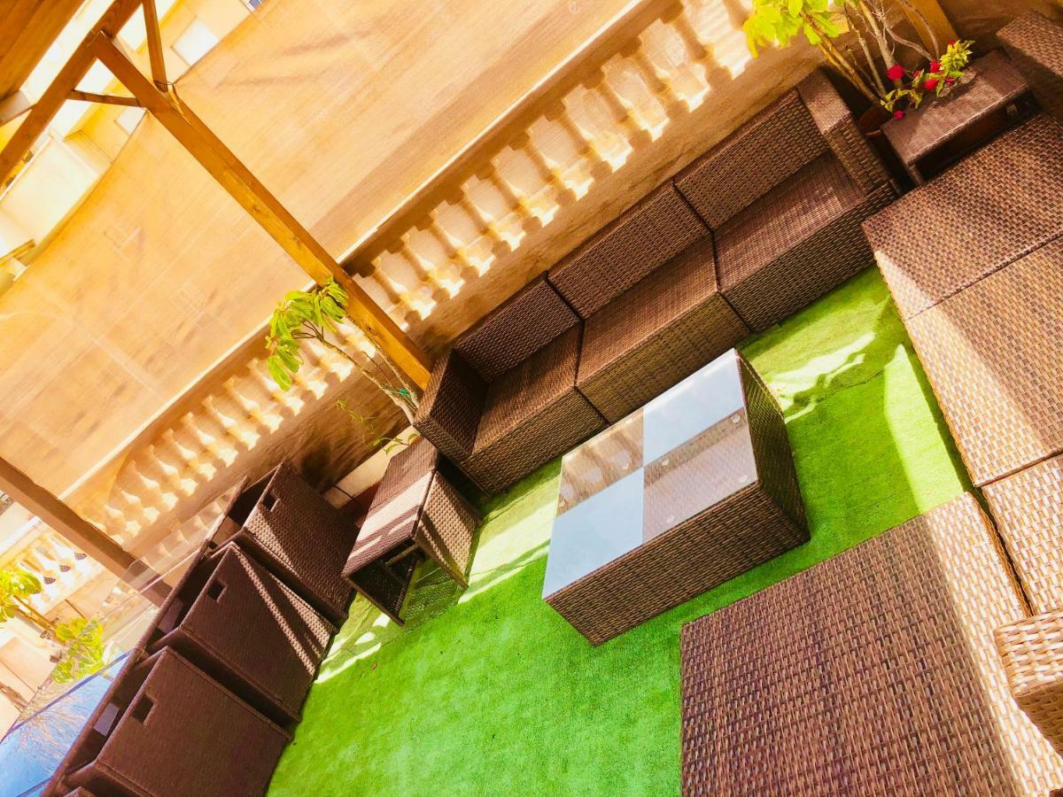 Gran Casa Con Terraza A 3 Min Playa Con Wifi - Rodeada De Servicios ロケタス・デ・マル エクステリア 写真