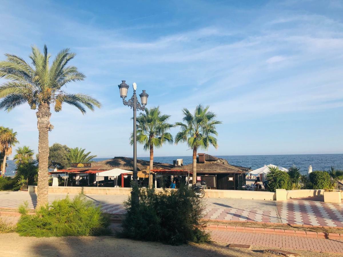Gran Casa Con Terraza A 3 Min Playa Con Wifi - Rodeada De Servicios ロケタス・デ・マル エクステリア 写真