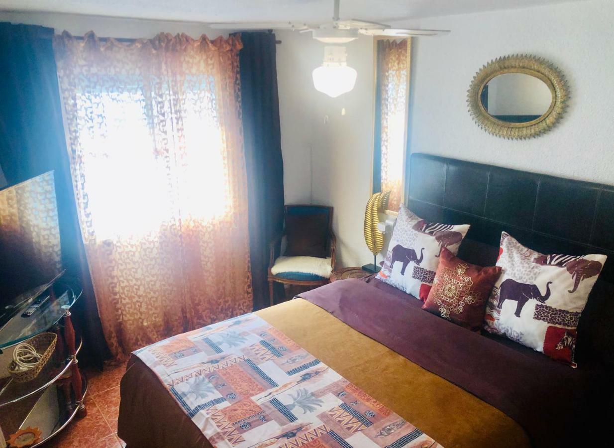 Gran Casa Con Terraza A 3 Min Playa Con Wifi - Rodeada De Servicios ロケタス・デ・マル エクステリア 写真