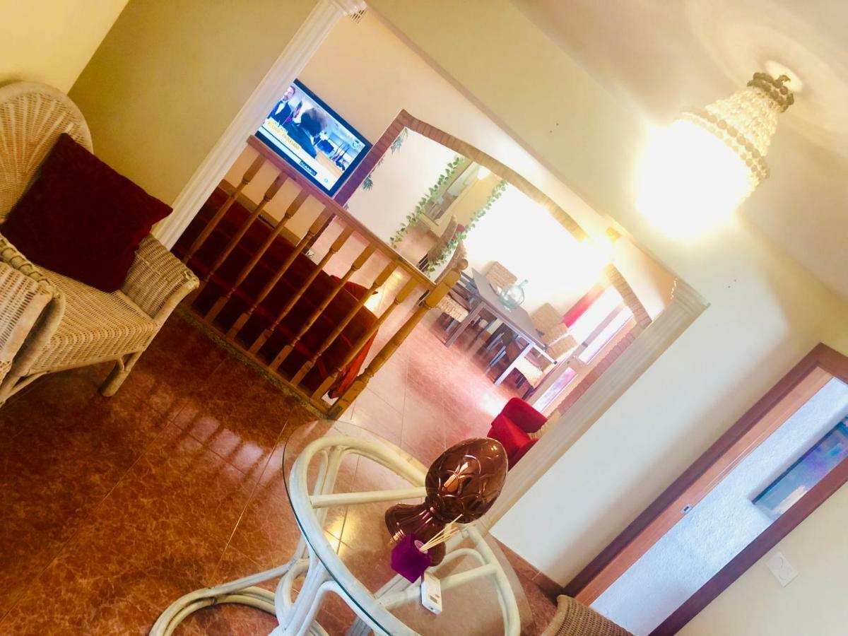Gran Casa Con Terraza A 3 Min Playa Con Wifi - Rodeada De Servicios ロケタス・デ・マル エクステリア 写真
